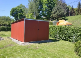 Garagen aus Acrylglas			 15