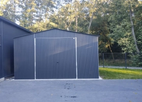 Garagen aus Acrylglas			 226