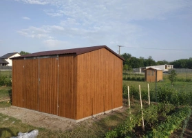 Garagen aus Acrylglas			 98