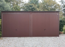 Garagen aus Acrylglas			 186