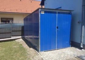 Garagen aus Acrylglas			 40