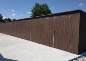 Garagen aus Acrylglas			 268