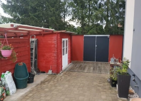 Garagen aus Acrylglas			 211