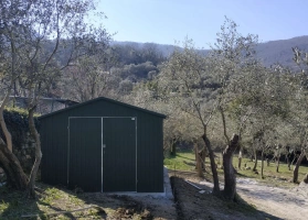 Garagen aus Acrylglas			 67