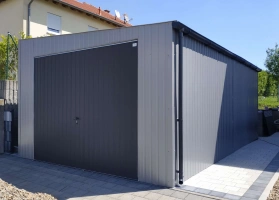 Garagen aus Acrylglas			 83