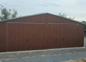 Garagen aus Acrylglas			 87