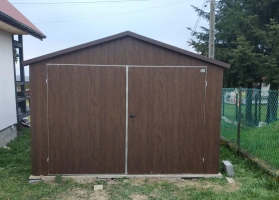 Garagen aus Acrylglas			 257