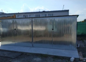 Garagen aus verzinktem Blech					 10