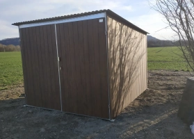 Garagen aus Acrylglas			 131