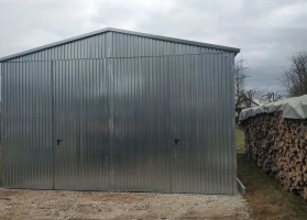 Garagen aus verzinktem Blech					 60