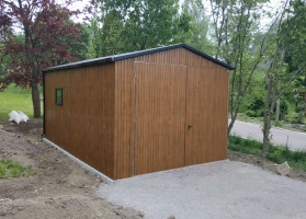 Garagen aus Acrylglas			 86