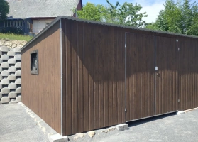 Garagen aus Acrylglas			 155