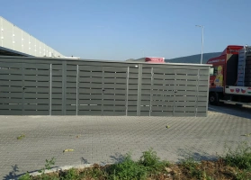 Mülltonnenhäuser 163