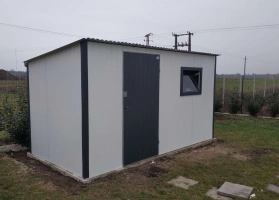 Garagen aus Acrylglas			 123