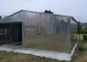 Garagen aus verzinktem Blech					 13