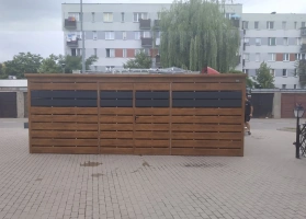 Mülltonnenhäuser 145