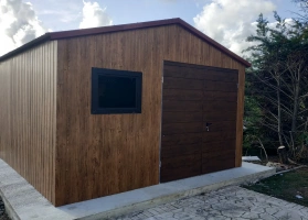 Garagen aus Acrylglas			 134