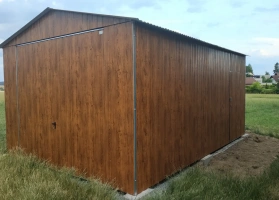 Garagen aus Acrylglas			 153