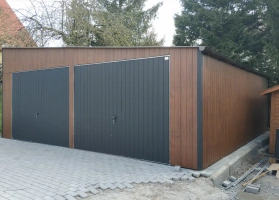 Garagen aus Acrylglas			 137