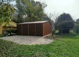 Garagen aus Acrylglas			 242