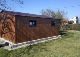 Garagen aus Acrylglas			 2