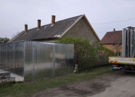 Garagen aus verzinktem Blech					 3