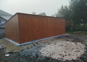 Garagen aus Acrylglas			 229