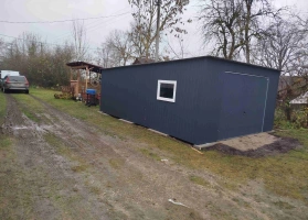 Garagen aus Acrylglas			 294