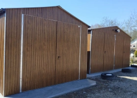 Garagen aus Acrylglas			 73