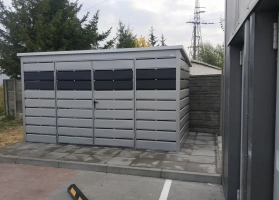 Mülltonnenhäuser 351