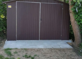 Garagen aus Acrylglas			 42