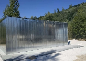 Garagen aus verzinktem Blech					 22