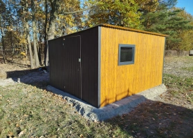 Garagen aus Acrylglas			 230