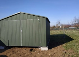 Garagen aus Acrylglas			 71