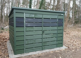 Mülltonnenhäuser 247