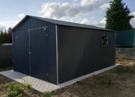 Garagen aus Acrylglas			 214