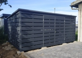 Mülltonnenhäuser 158