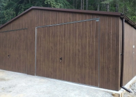 Garagen aus Acrylglas			 104