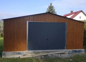 Garagen aus Acrylglas			 139