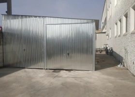 Garagen aus verzinktem Blech					 46