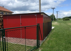 Garagen aus Acrylglas			 55