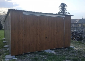 Garagen aus Acrylglas			 75