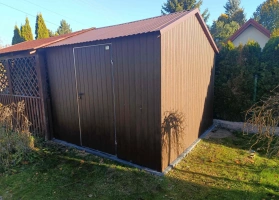 Garagen aus Acrylglas			 291