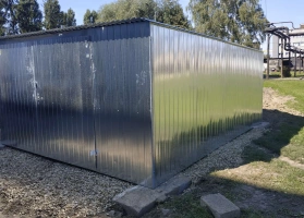 Garagen aus verzinktem Blech					 21