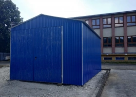 Garagen aus Acrylglas			 164