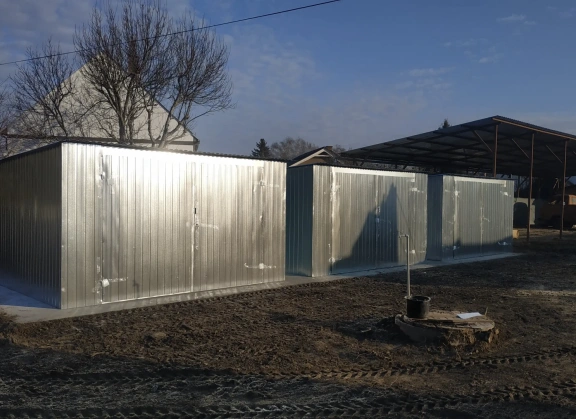 Garagen aus verzinktem Blech					 54