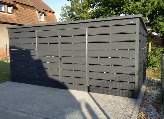 Mülltonnenhäuser 151