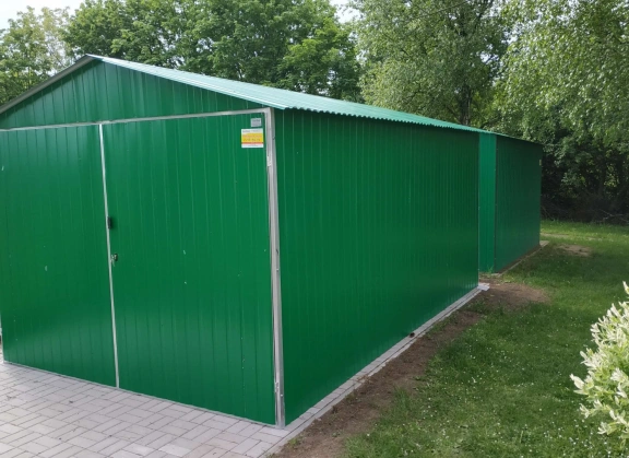 Garagen aus Acrylglas			 14