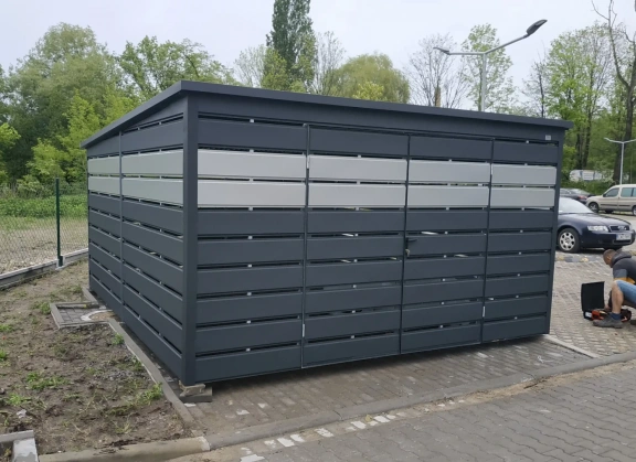 Mülltonnenhäuser 125